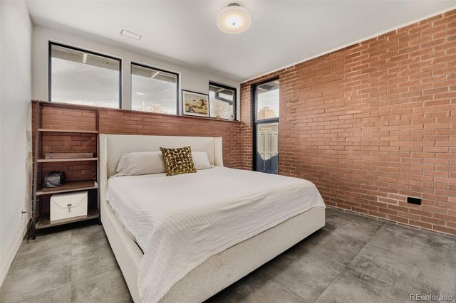 2910 S Marion Street, Englewood, CO 80113