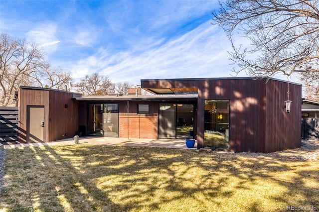 2910 S Marion Street, Englewood, CO 80113