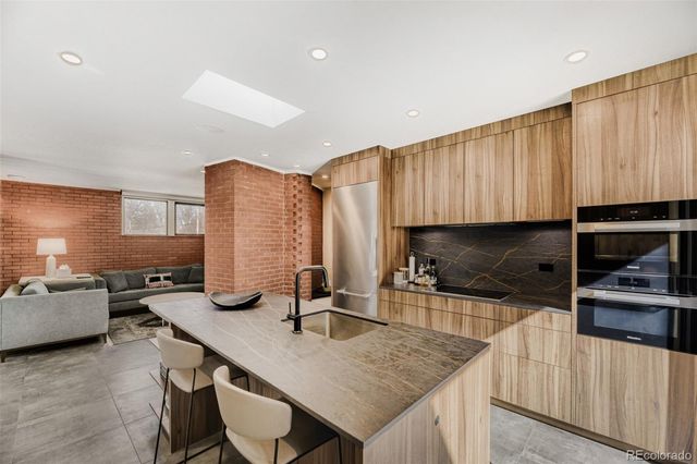 2910 S Marion Street, Englewood, CO 80113