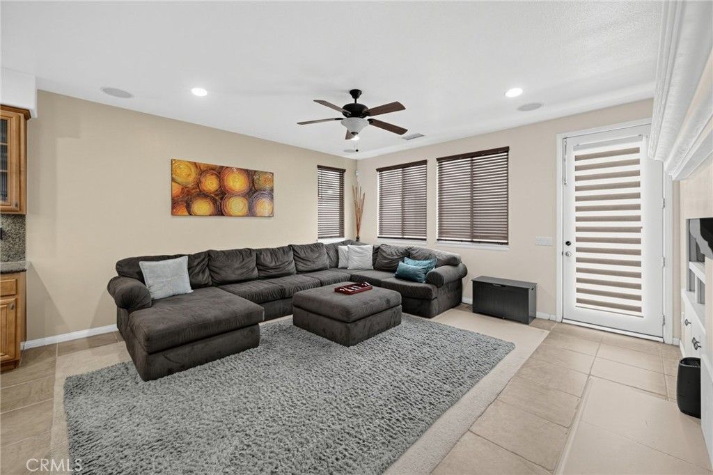 14099 Springwater, Corona, CA 92880 — photo 5