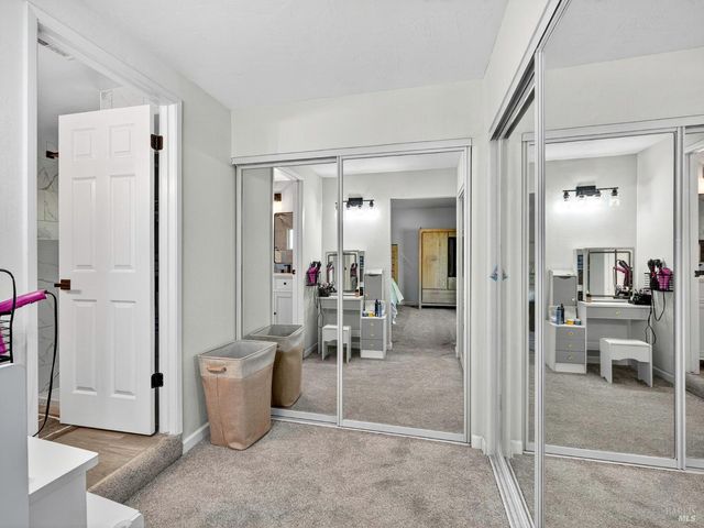 4406 Hedge Ct, Rohnert Park, CA 94928