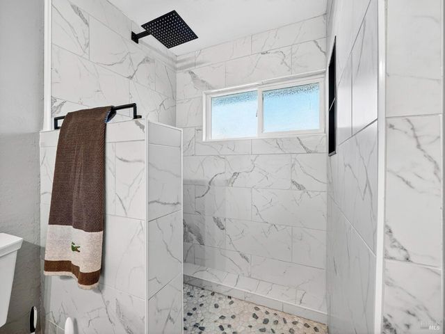 4406 Hedge Ct, Rohnert Park, CA 94928