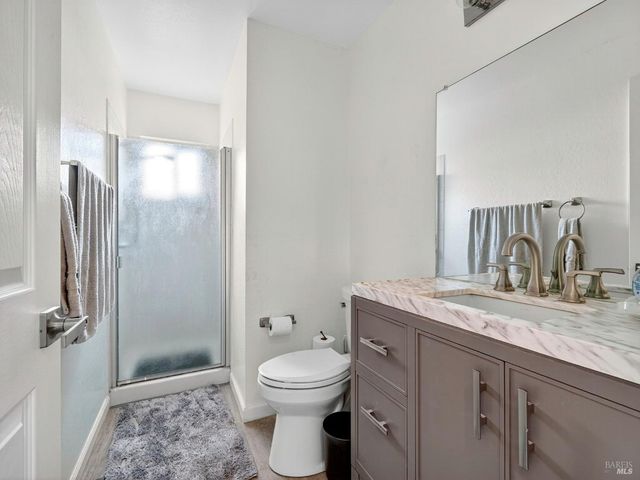 4406 Hedge Ct, Rohnert Park, CA 94928