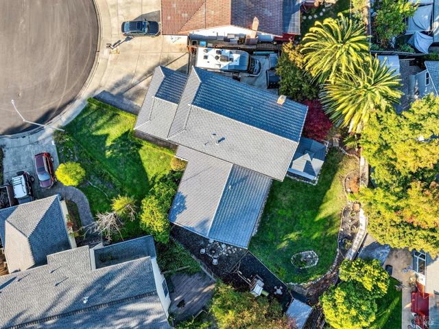 4406 Hedge Ct, Rohnert Park, CA 94928