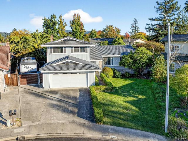 4406 Hedge Ct, Rohnert Park, CA 94928