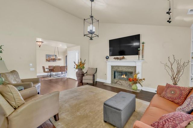 11647 Gold Country Blvd, Gold River, CA 95670