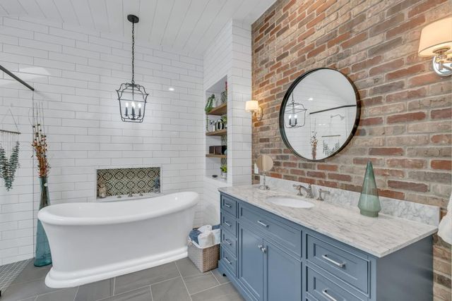 11647 Gold Country Blvd, Gold River, CA 95670