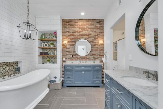 11647 Gold Country Blvd, Gold River, CA 95670