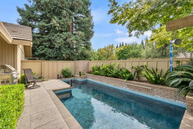 11647 Gold Country Blvd, Gold River, CA 95670