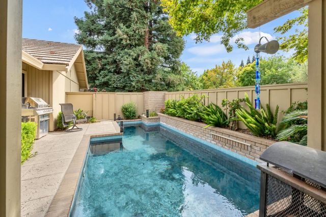 11647 Gold Country Blvd, Gold River, CA 95670