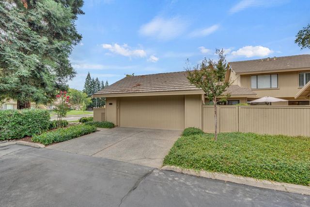 11647 Gold Country Blvd, Gold River, CA 95670