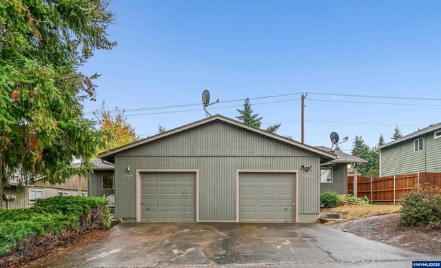 2486-2488 Wintergreen Av NW, Salem, OR 97304