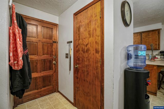 2486-2488 Wintergreen Av NW, Salem, OR 97304