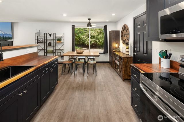 13804 Easy Street NW, Gig Harbor, WA 98329