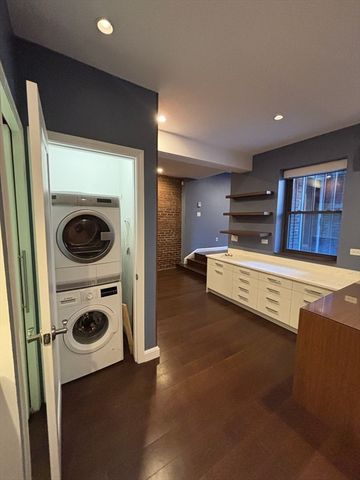662 Massachusetts Ave 2, Boston, MA 02118