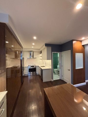 662 Massachusetts Ave 2, Boston, MA 02118