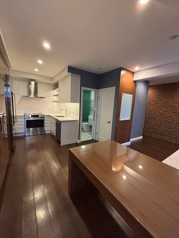 662 Massachusetts Ave 2, Boston, MA 02118