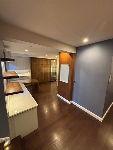 662 Massachusetts Ave 2, Boston, MA 02118