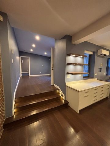 662 Massachusetts Ave 2, Boston, MA 02118