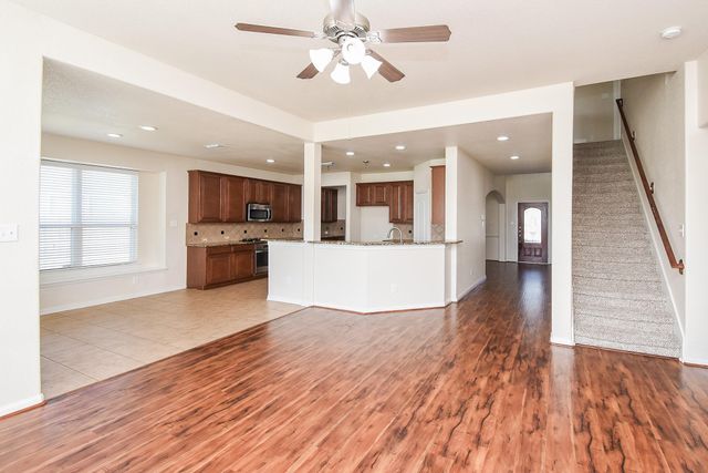 6203 Ledger Lane, Missouri City, TX 77459