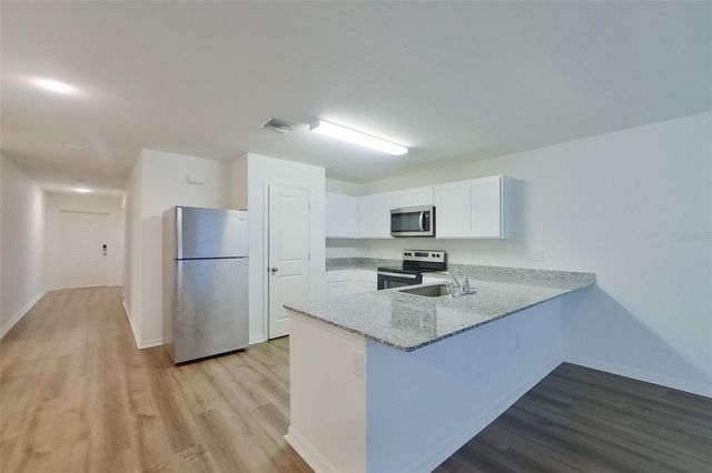 3931 NW 45TH TERRACE, Cape Coral, FL 33993