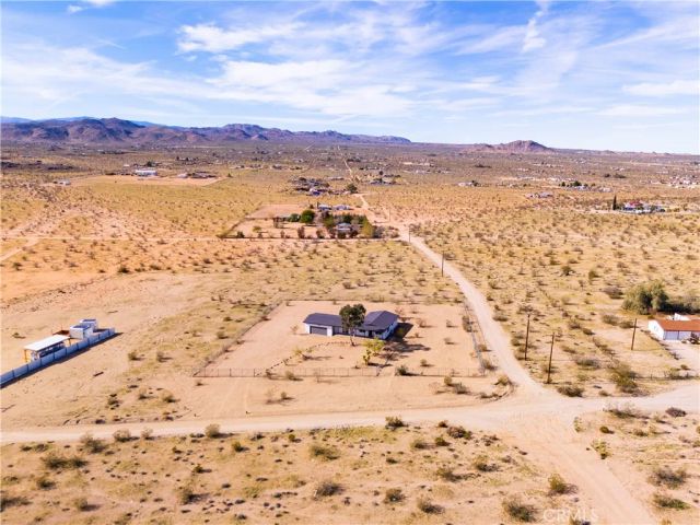 2670 N Sage Avenue, Landers, CA 92285