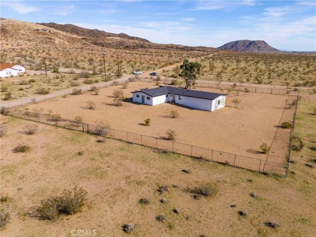 2670 N Sage Avenue, Landers, CA 92285