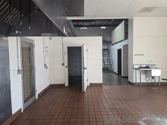 1805 Newton Ave, San Diego, CA 92113