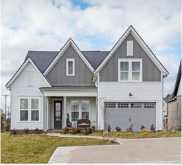 2001 South Byrnes Street, Smyrna, TN 37167