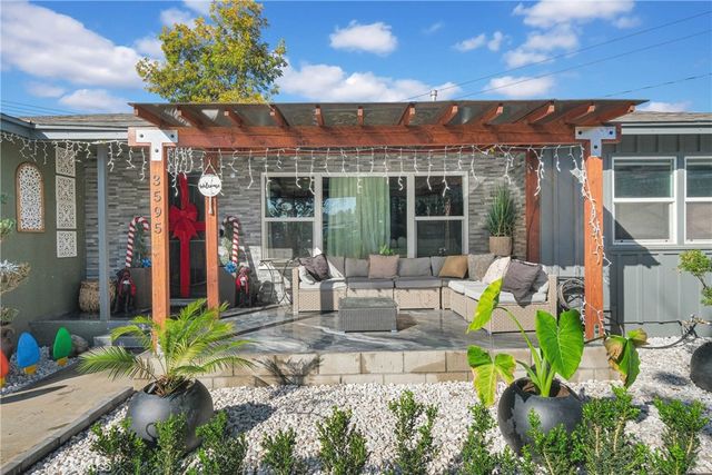 3595 Timothy Way, Riverside, CA 92506