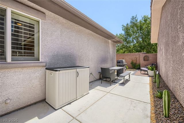 10505 Howling Coyote Avenue, Las Vegas, NV 89135