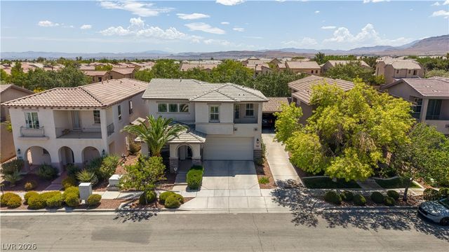 10505 Howling Coyote Avenue, Las Vegas, NV 89135