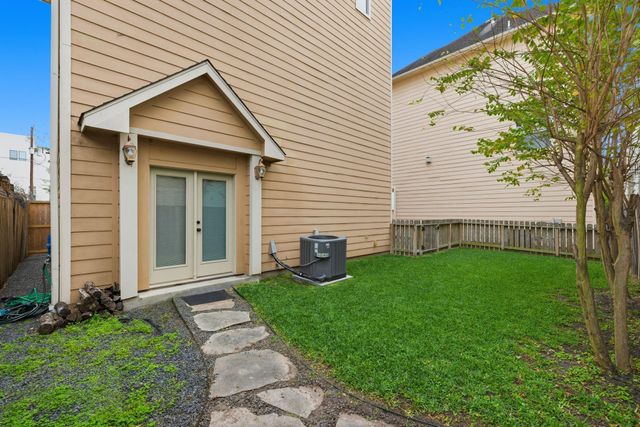 1714 Ovid Street C, Houston, TX 77007