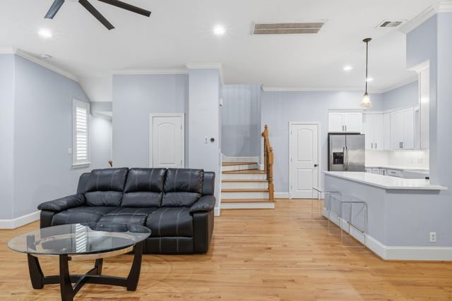 1714 Ovid Street C, Houston, TX 77007