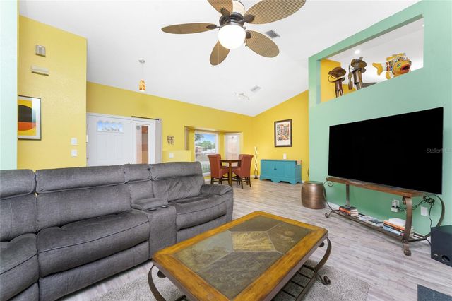 3293 ROCK CREEK BLVD, Port Charlotte, FL 33948