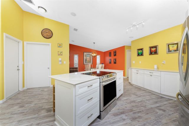 3293 ROCK CREEK BLVD, Port Charlotte, FL 33948