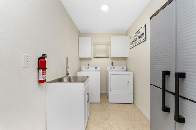 3293 ROCK CREEK BLVD, Port Charlotte, FL 33948