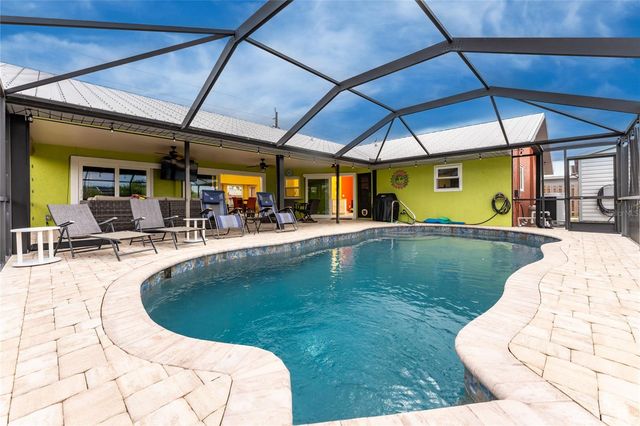 3293 ROCK CREEK BLVD, Port Charlotte, FL 33948