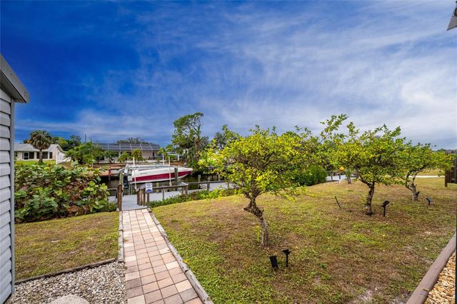 3293 ROCK CREEK BLVD, Port Charlotte, FL 33948