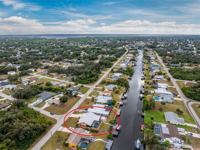 3293 ROCK CREEK BLVD, Port Charlotte, FL 33948