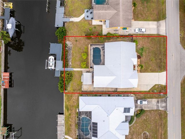 3293 ROCK CREEK BLVD, Port Charlotte, FL 33948