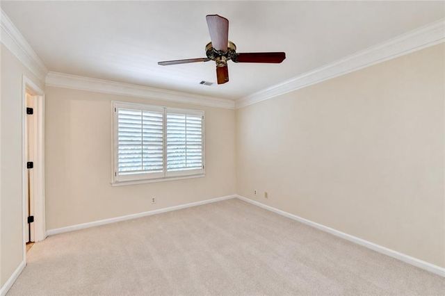 3852 Ivey Lane SW, Lilburn, GA 30047