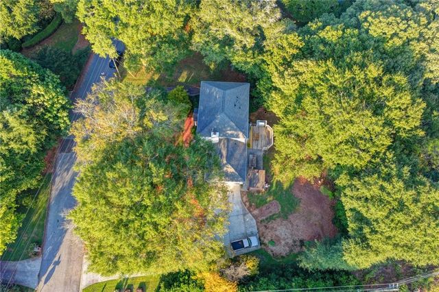 3852 Ivey Lane SW, Lilburn, GA 30047