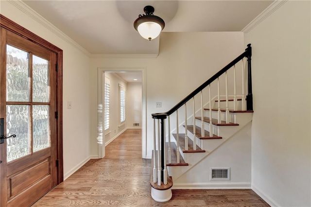 3852 Ivey Lane SW, Lilburn, GA 30047