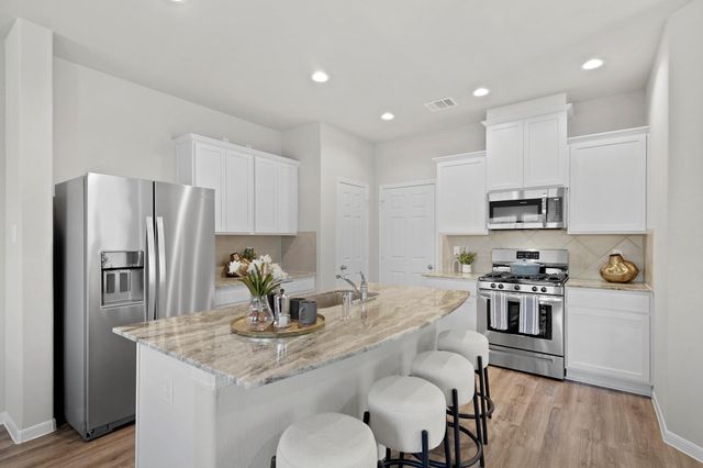 13425 Lucky Bill Lane, Houston, TX 77048