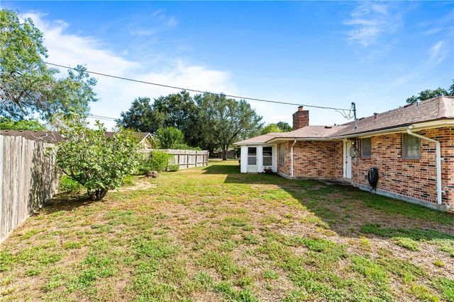 11101 Birdwood Lane, Corpus Christi, TX 78410