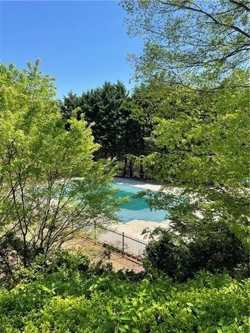 94 Radian Court, Dallas, GA 30132