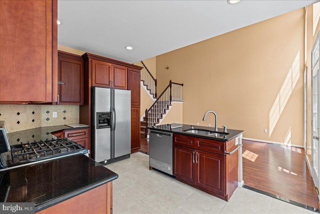 22 STANFORD DRIVE, Kendall Park, NJ 08824