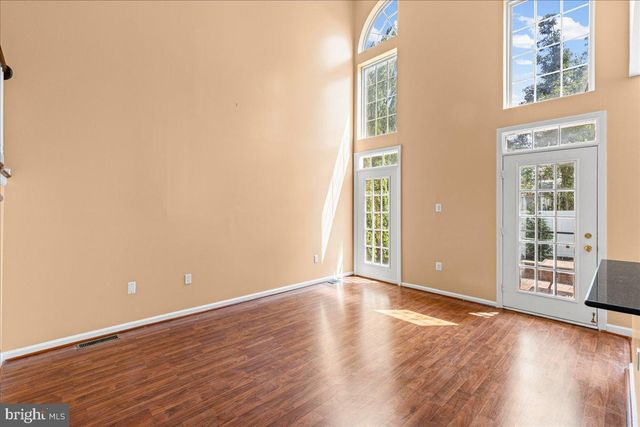22 STANFORD DRIVE, Kendall Park, NJ 08824
