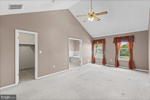 22 STANFORD DRIVE, Kendall Park, NJ 08824